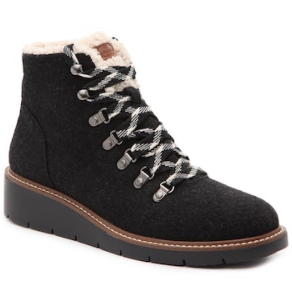 Dr. Scholl’s So Cozy Waterproof Wedge Bootie 7.5